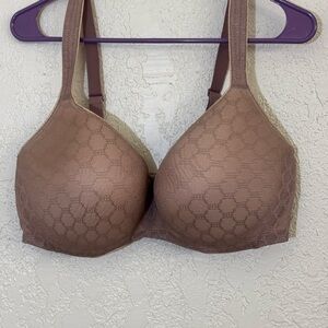 Soma 38G Bra w/ Lace Overlay Detail